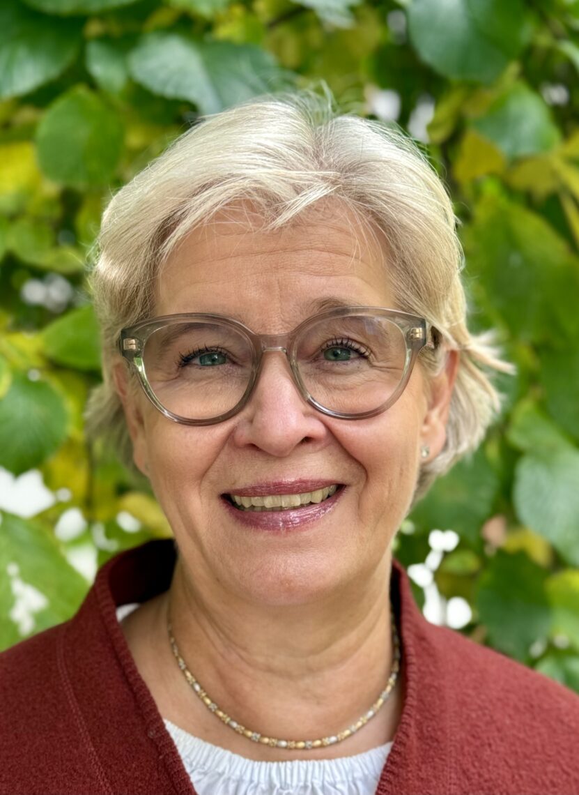 Eva  Norman